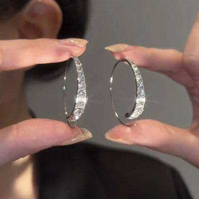 Funkelnde Zirkonia-Ohrringe