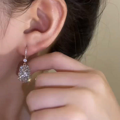 Französische zarte quadratische Diamant-Ohrringe