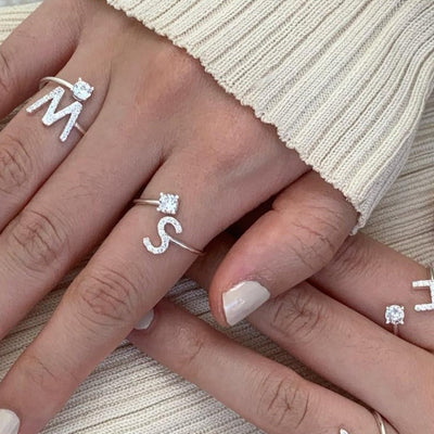 Zirkonia Buchstabenring aus Silber