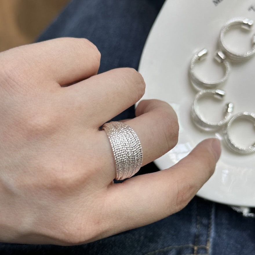 Verstellbarer mehrlagiger Drahtring