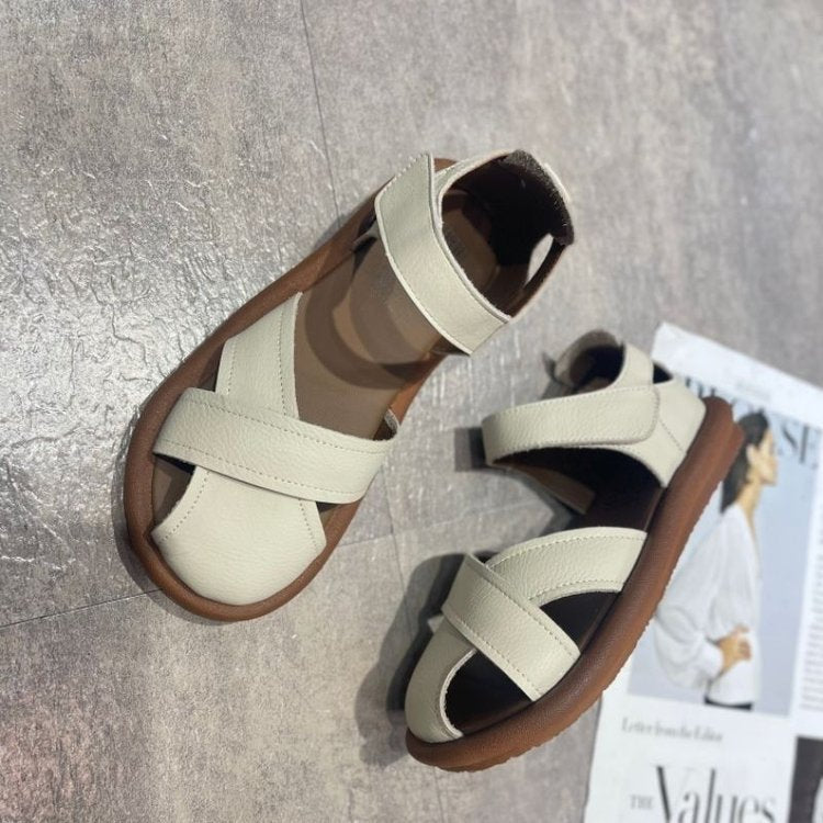 Vera - Flache Crossover-Sandalen mit gepolsterter Sohle