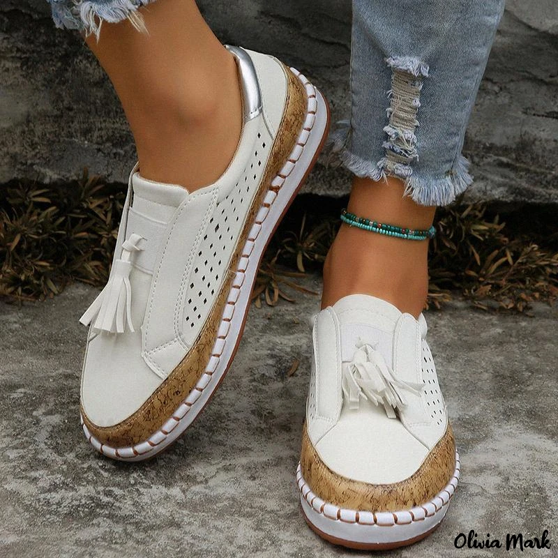 Tassel Loafer: stylische Casual-Slipper mit niedrigem Absatz