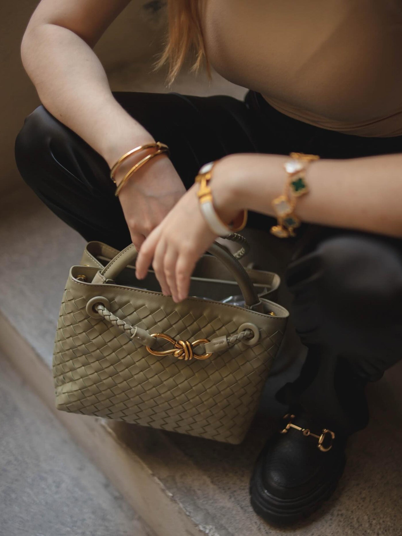 Eloise | Gepolsterte Vegan-Leder Umhängetasche Mit Abnehmbarem Tragegurt, 25x9x19cm