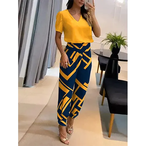 Eleganter Und Lässiger Einteiler Für Frauen | Chic