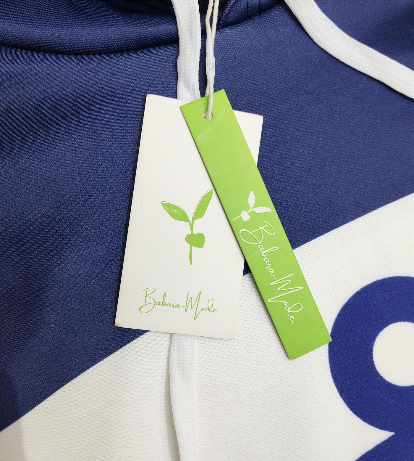 Magda - Anker Langarm-Kapuzenpullover mit Farbblock