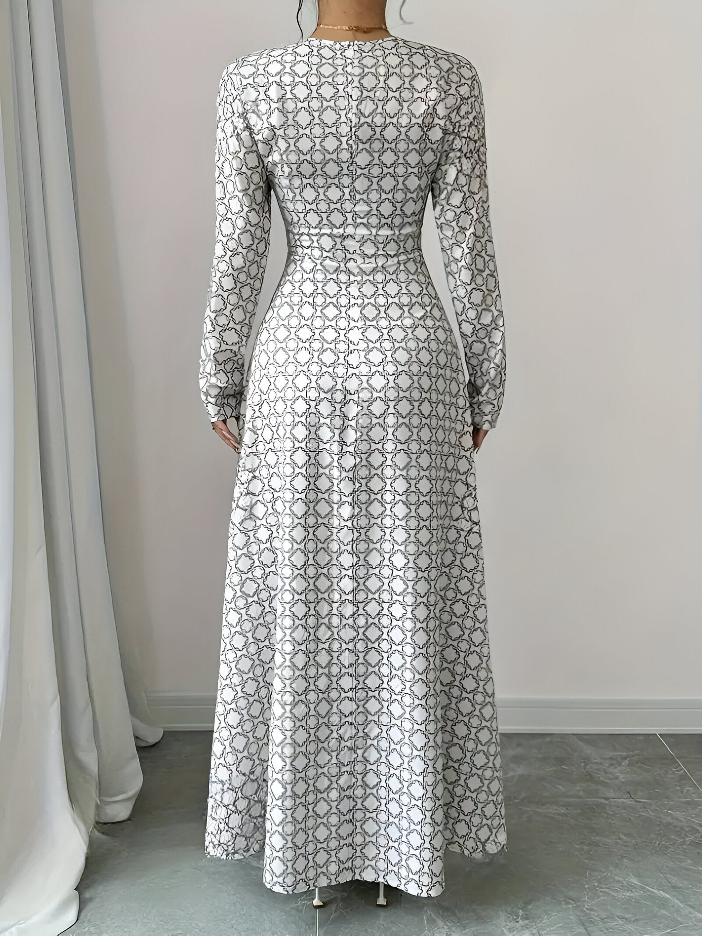 Annika | Entfessele Deine Innere Eleganz