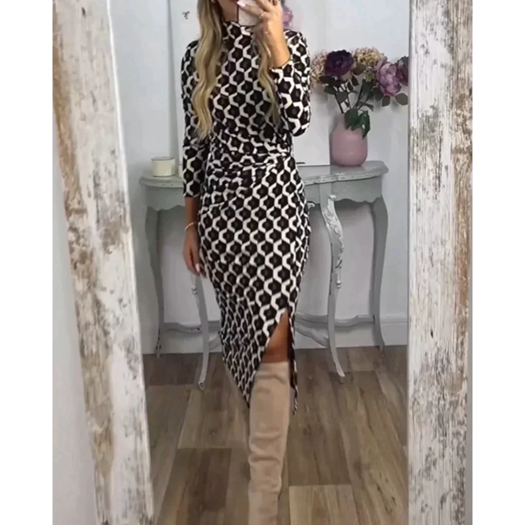 Sheryl - Fischschuppen-Halstuchkleid