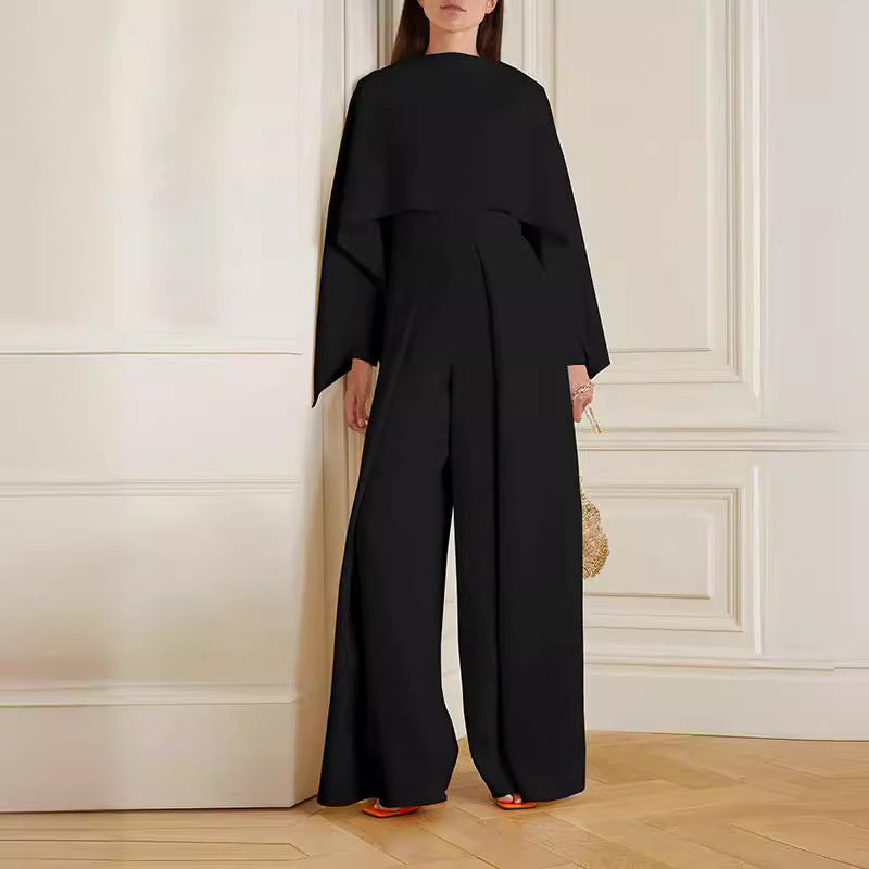 Natalia - Eleganter Jumpsuit mit Umhang