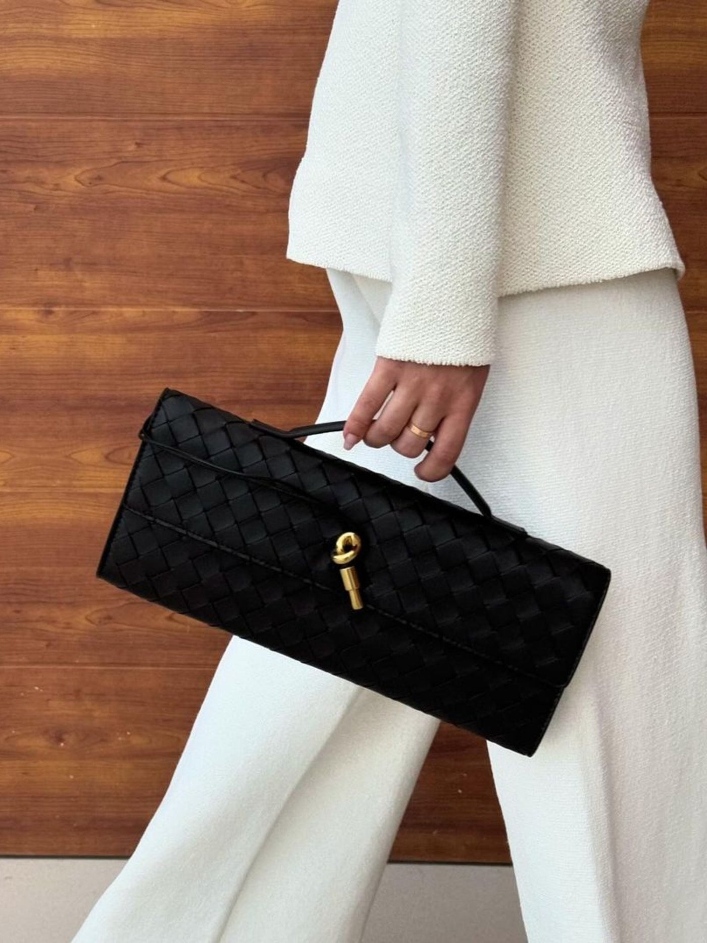 Geflochtene Kuverttasche