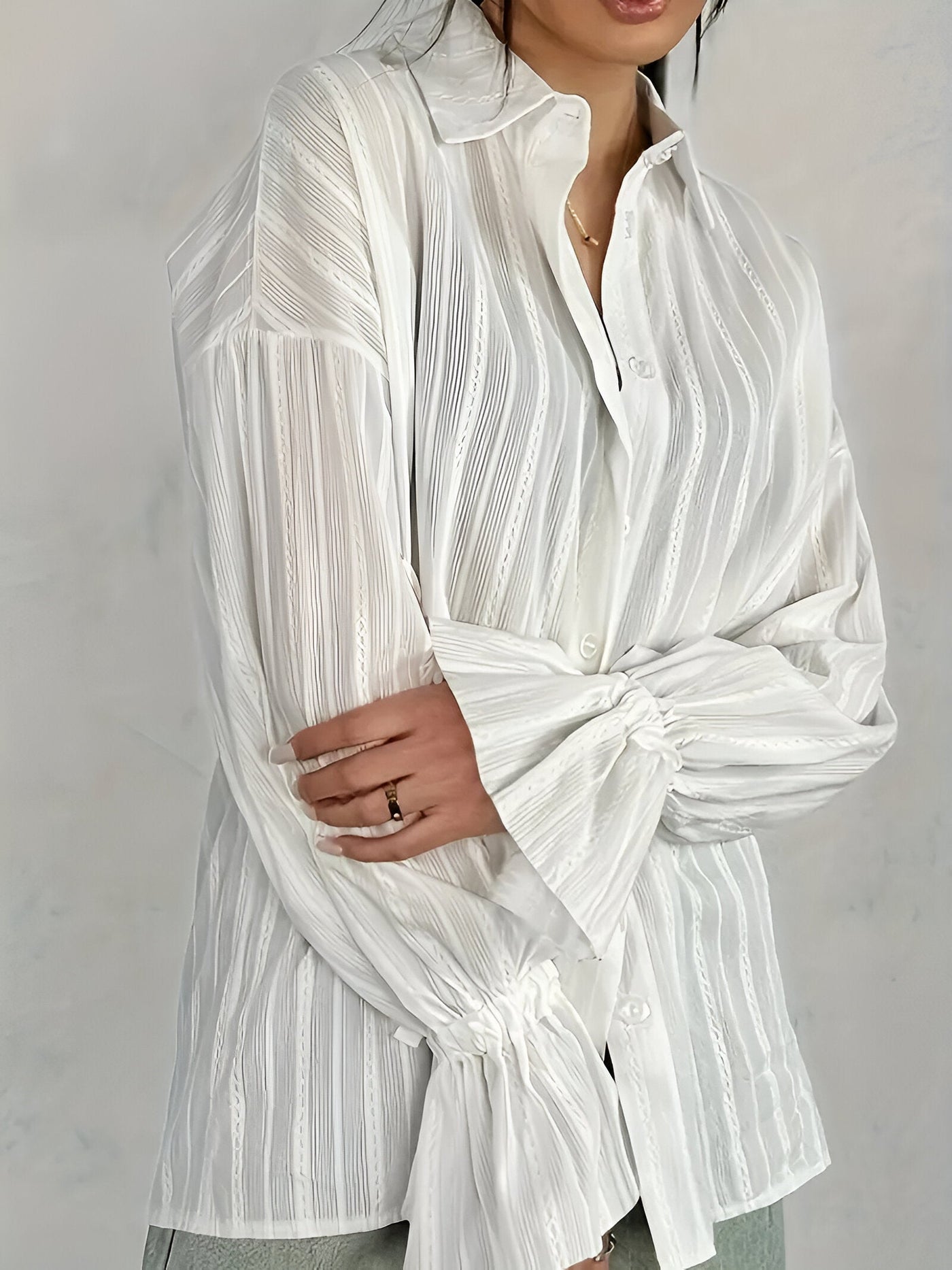 Eulalia  | Elegantes Hemd mit besticktem Kragen