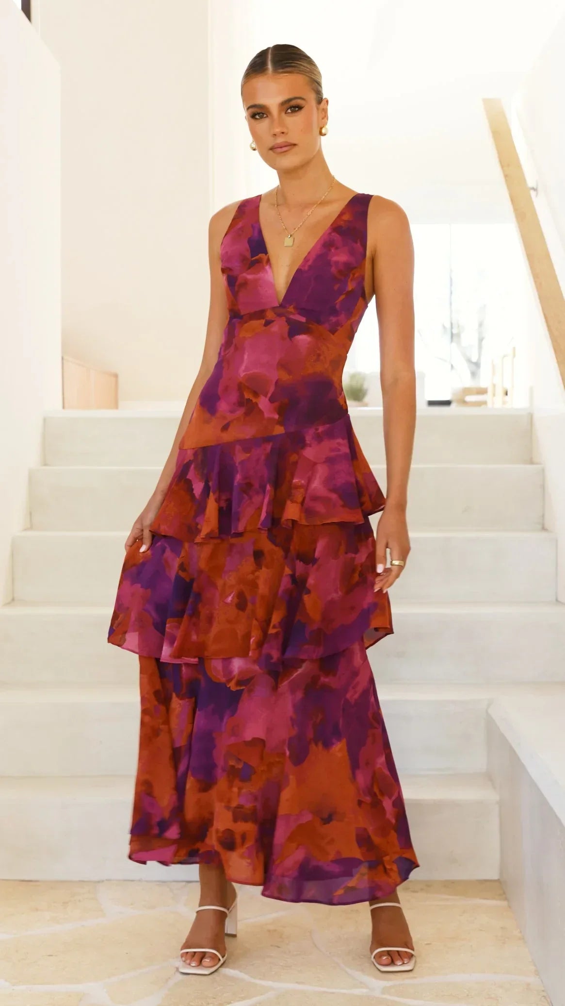 Mylia | Maxikleid mit Volants und Neckholder