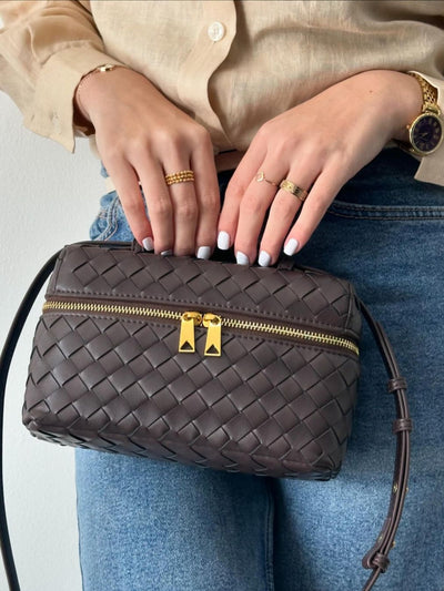 Juliette Polierte Strukturierte Woven Handtasche Aus Veganem Leder Mit Abnehmbarem Tragegurt