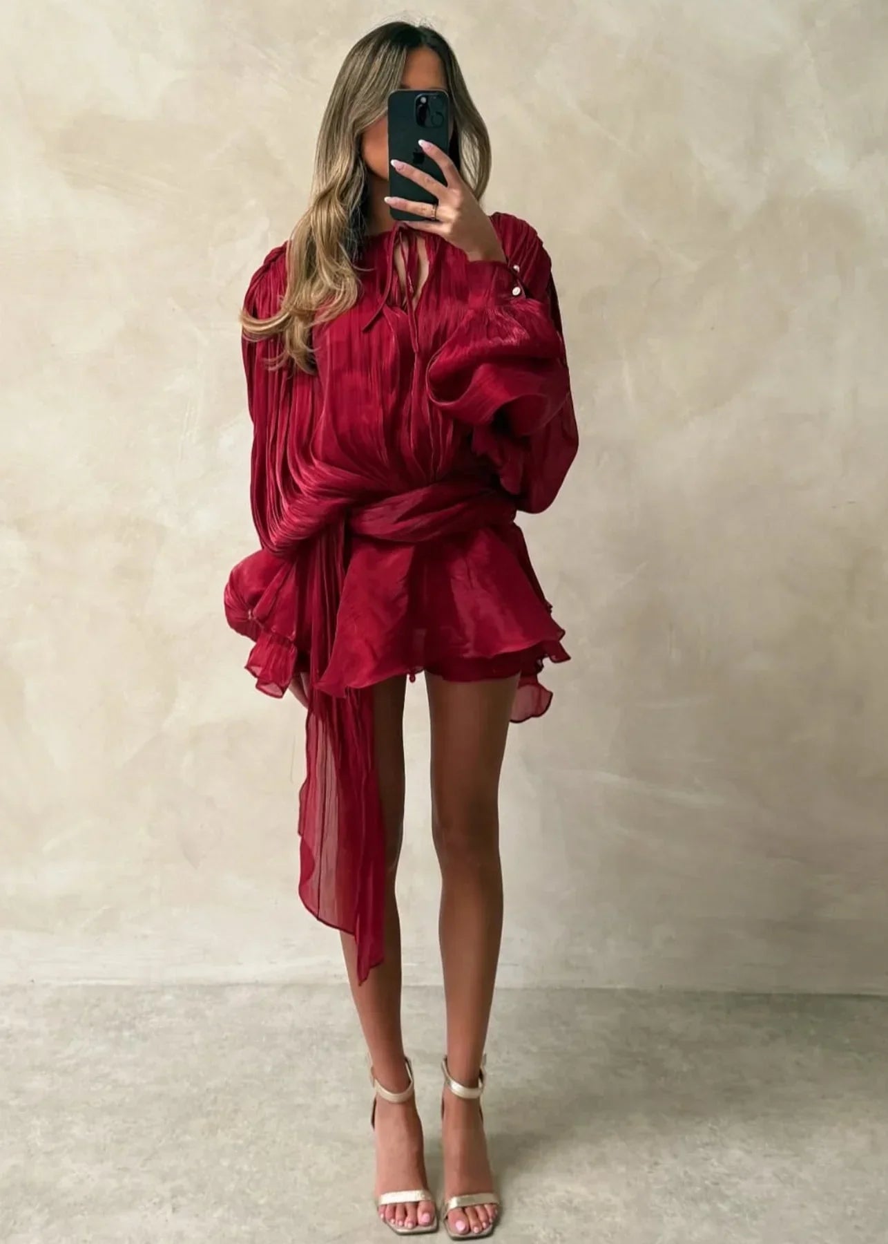 Rosella - Plissiertes Minikleid mit Rüschen