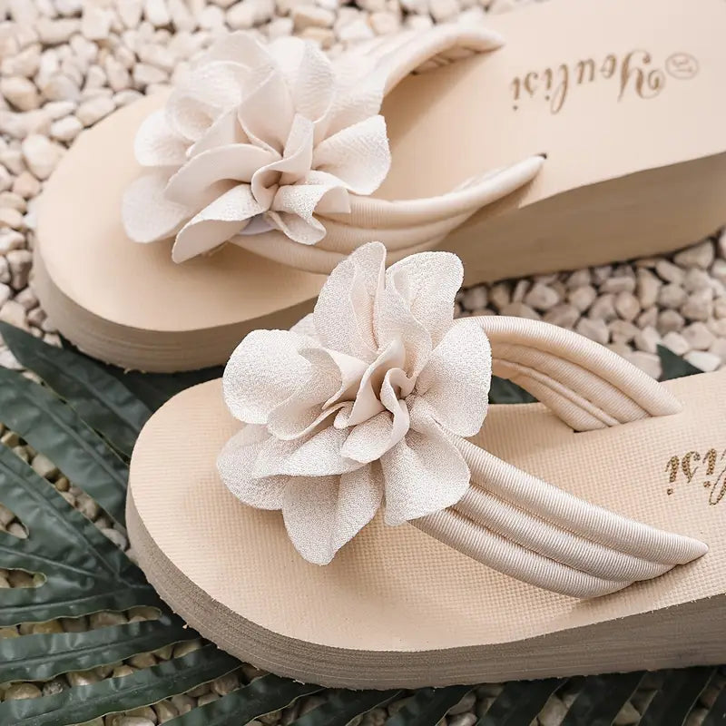 Lorideth – Charmante Sandalen mit Blumenmuster
