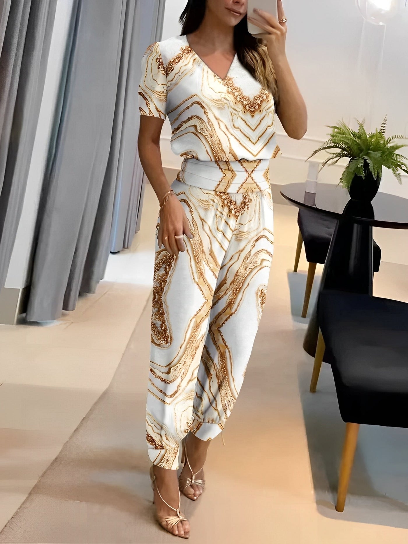 Monna - Lässiges und elegantes Set für Damen