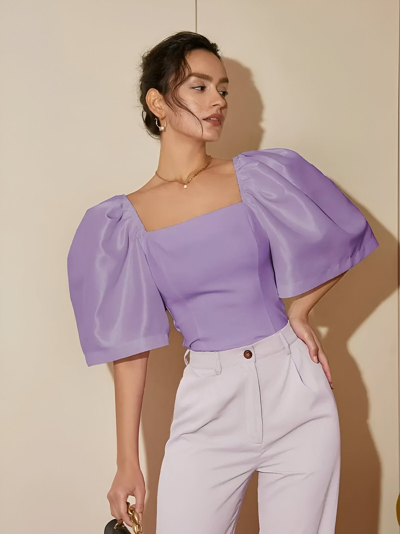 Garnet | Mühelose Eleganz in jedem Stich