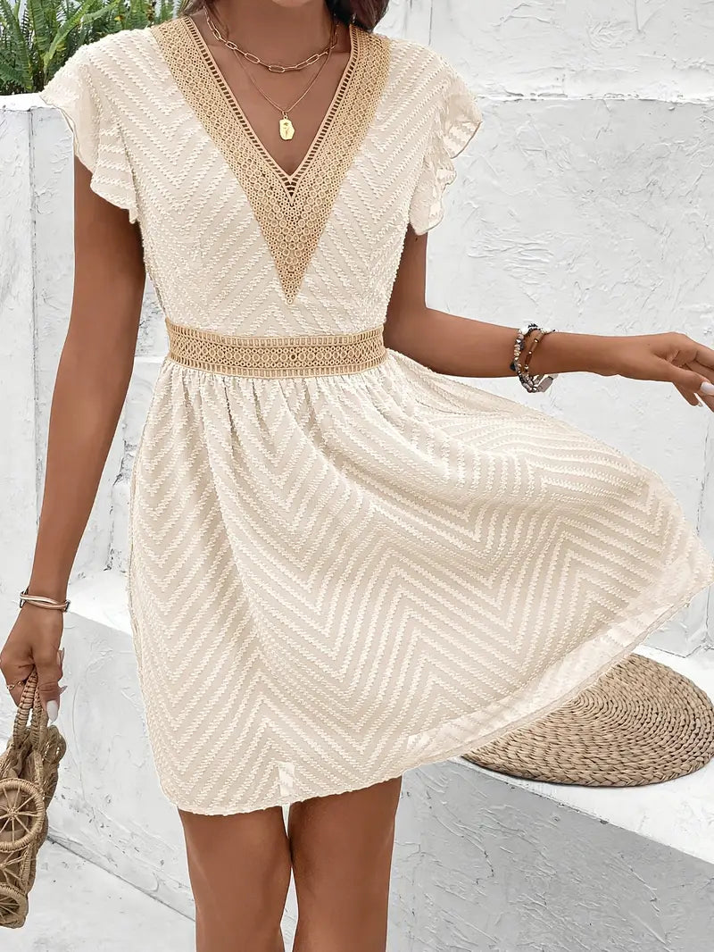 Yoshi – Boho-Minikleid mit V-Ausschnitt und Struktur