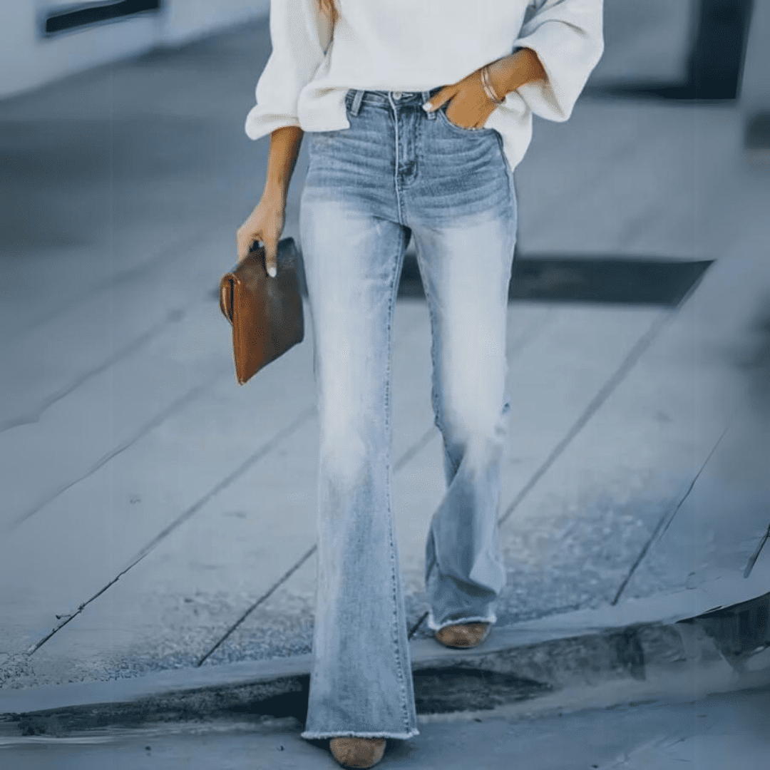 Boho-Chic Schlaghosen Damen – Hochdehnbare Stretch-Jeans im Hellen Vintage-Look von Fadenburg