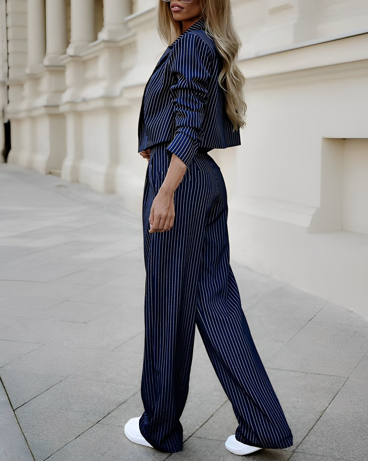 Maya - Eleganter und vielseitiger Damenanzug