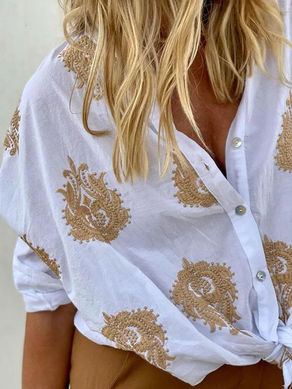 Lumirae – Klassisches Boho-Langarmshirt mit Stickerei