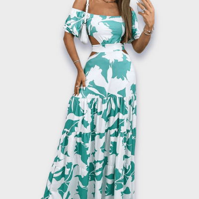 Figurbetontes Damenkleid Aus Premiumstoff – Eleganter Stil Für Festliche Anlässe