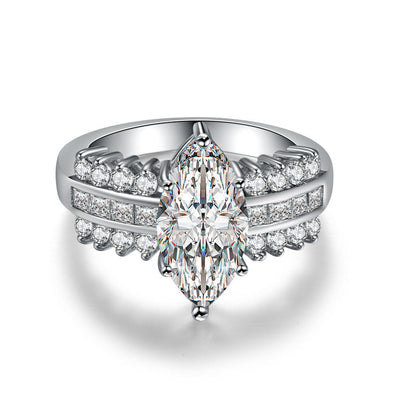 Odette Mercer Ring | Weißgold