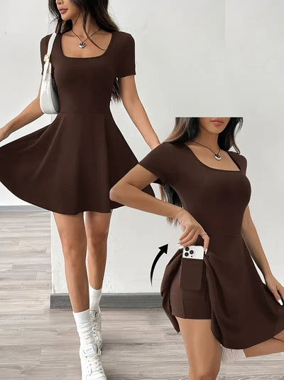 Gudrun – Schickes Skaterkleid mit integrierten Shorts und Tasche