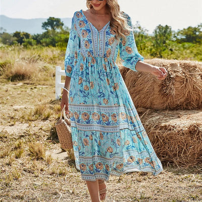 Mahlia – Boho-Midikleid mit Blumenmuster und V-Ausschnitt