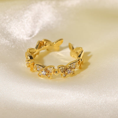 Colleen Schmetterling Gold Ring