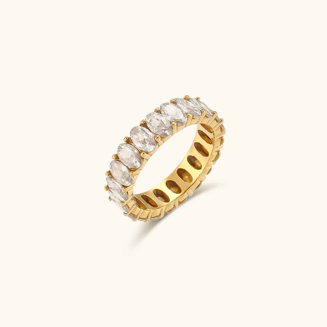 Antoinette Diamant Simulant Gold Ring