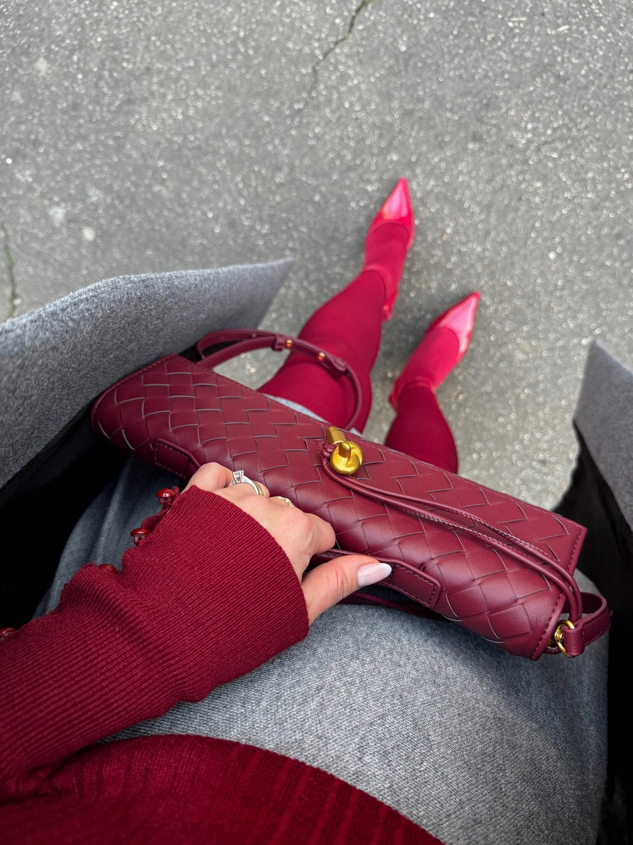 Camila Luxe Slim Clutch Aus Veganem Leder Mit Abnehmbarem Schultergurt, Elegante Handtasche