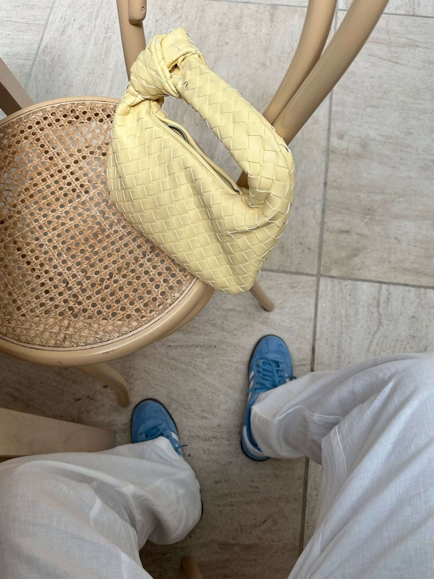 Sienna | Mini Braided Handle Tasche Aus Premium Veganem Leder, 28x15cm