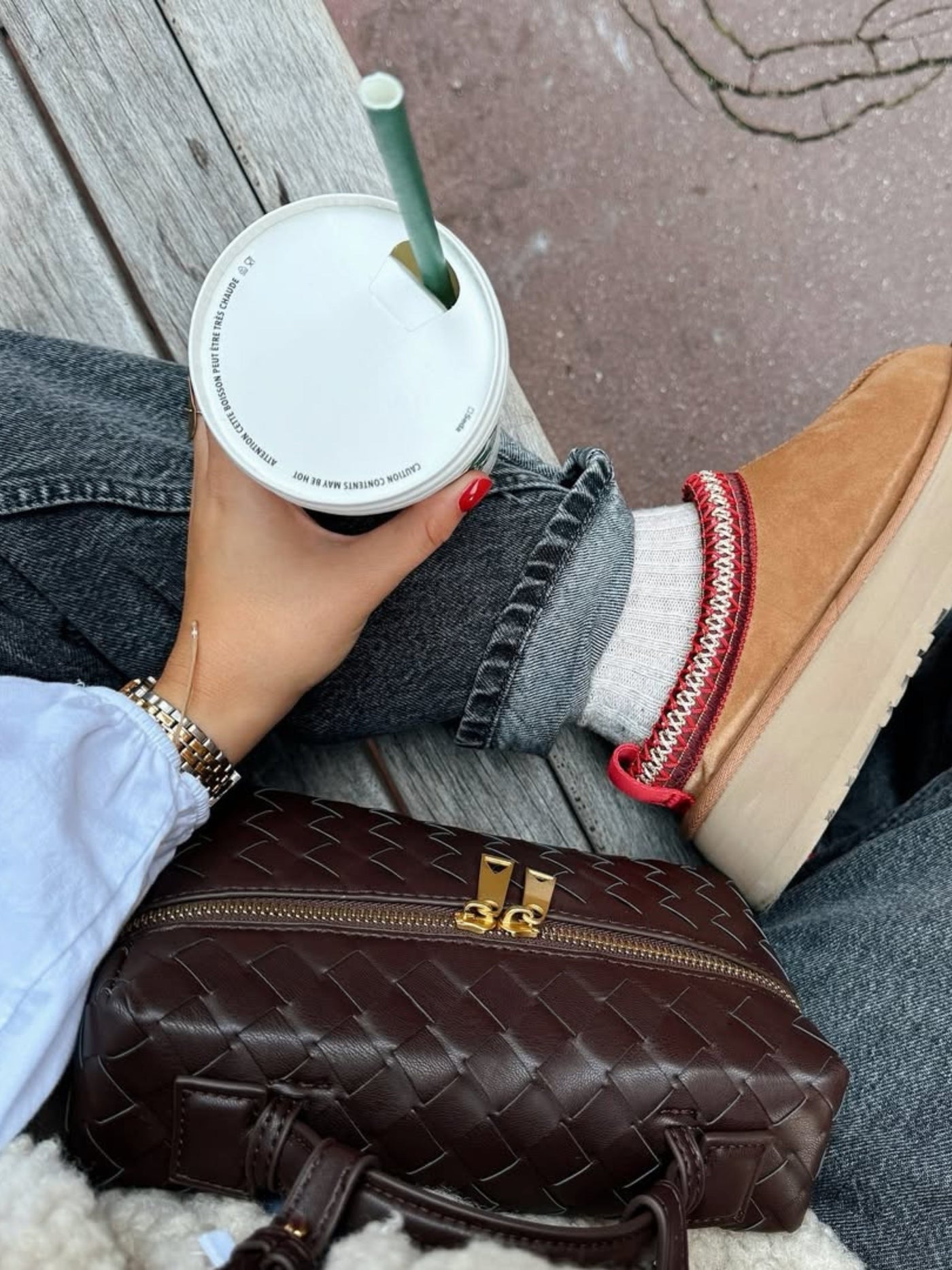 Juliette Polierte Strukturierte Woven Handtasche Aus Veganem Leder Mit Abnehmbarem Tragegurt