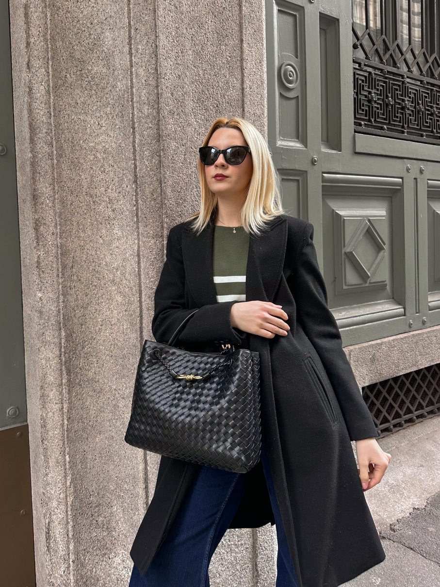 Vivienne | Klassische Oversized Woven Bag Aus Veganer Leder