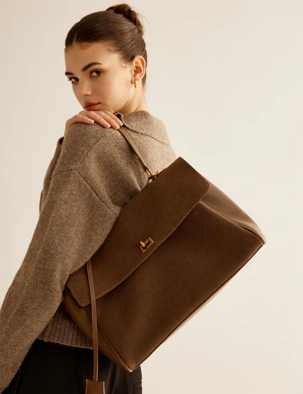 Elegante Umhängetasche mit Klappe