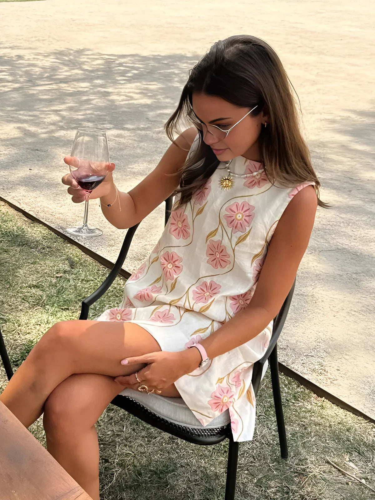 Hollie – Bezauberndes Minikleid aus Leinen mit Blumenmuster