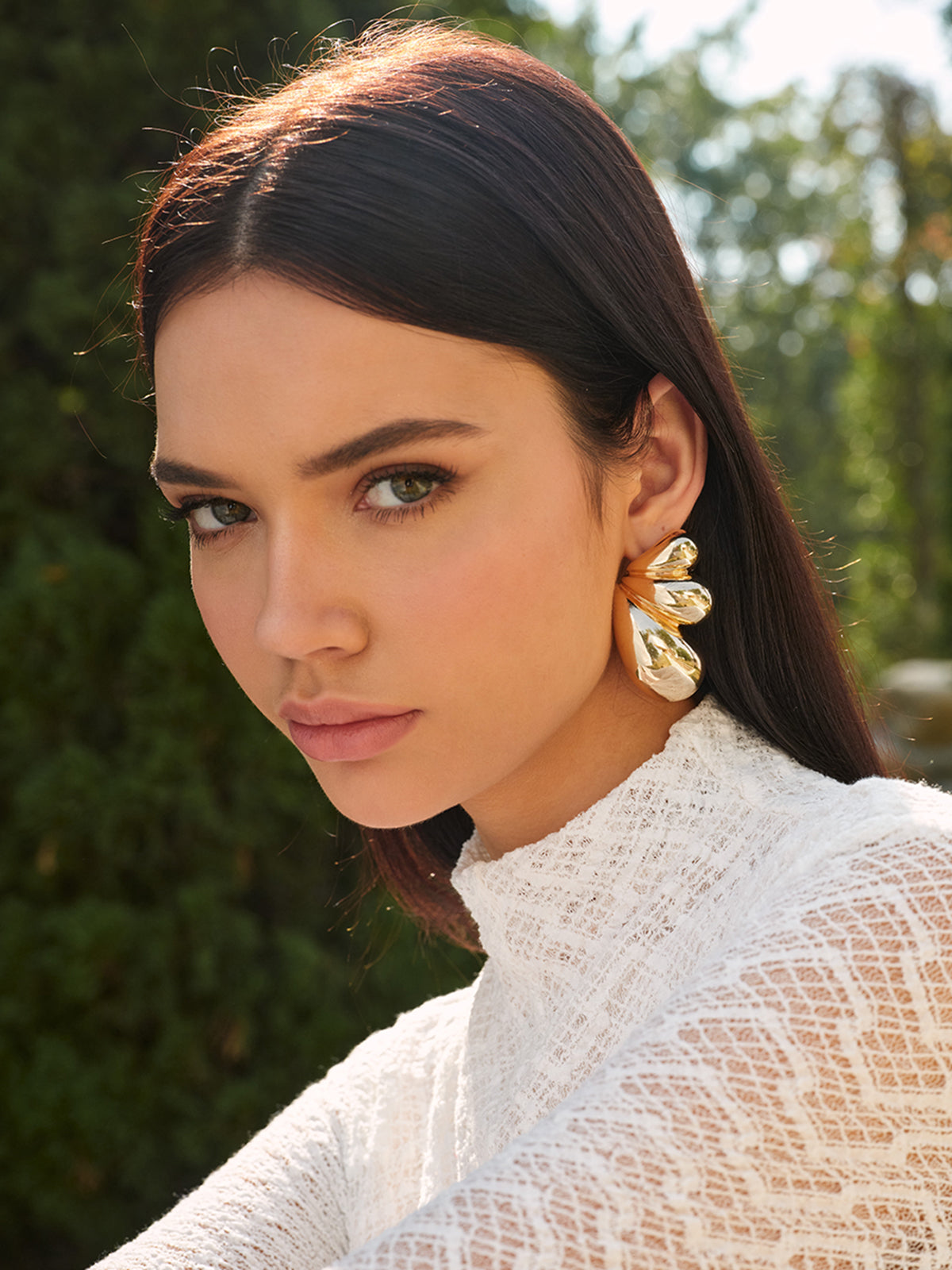 Demi | Elegante Schmetterlingsflügel Ohrringe mit 2,6 Zoll Drop - Leicht und Stilvoll