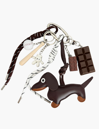 Taschenanhänger – Anhänger mit braunem Dackel