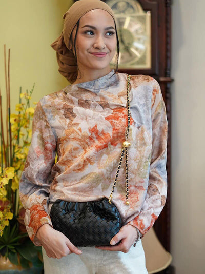 Geflochtene Schultertasche