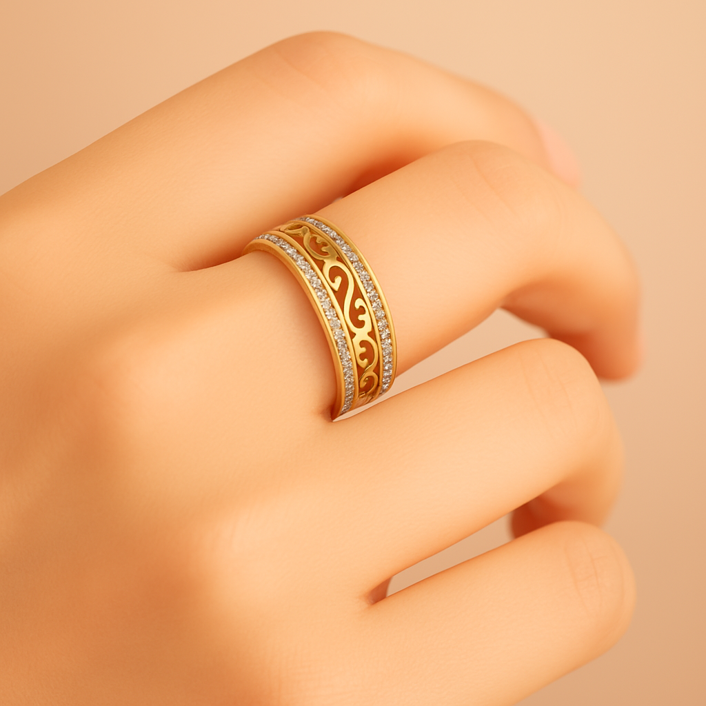 Zarter gravierter Ring - Elegantes Strass-Accessoire