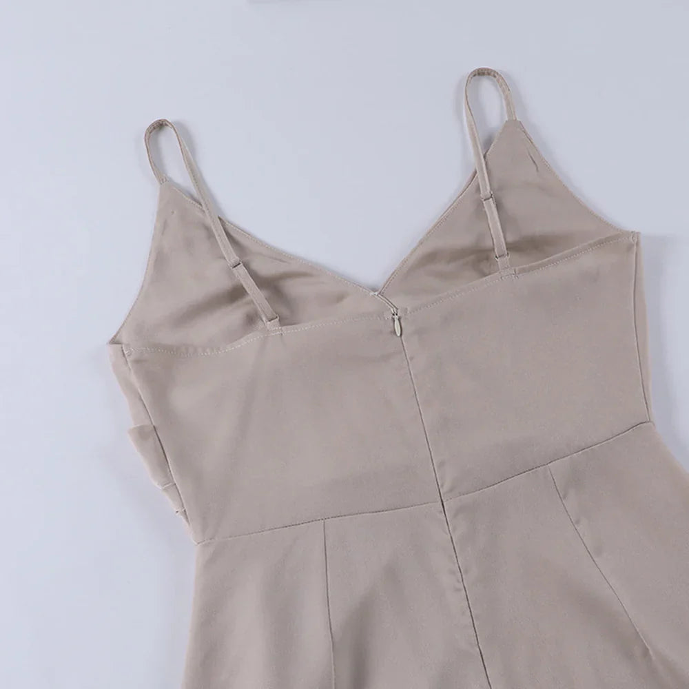 Kippa – Elegantes Satinkleid