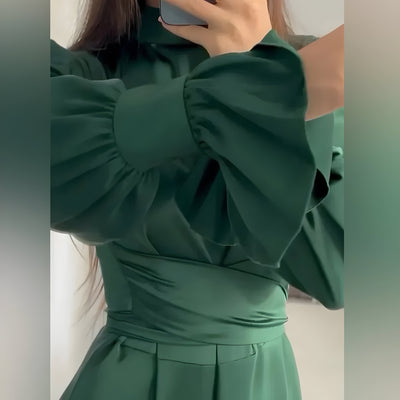 Daniela | Elegantes und schickes Kleid mit Taillenband