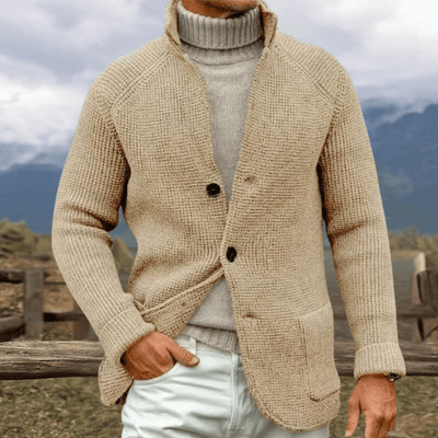 Mark | STRICKJACKE AUS GROBER STRICKOPTIK