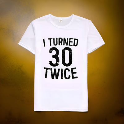 Alixandra | Kpop-inspiriertes Graphic T-Shirt