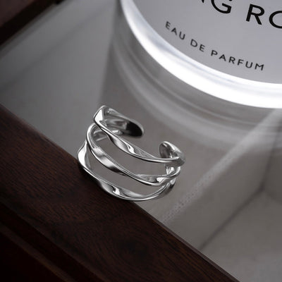 Silber Minimalistisch Dreifach Twist Line Ring