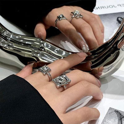 Unregelmäßiger Zirkonia-Ring