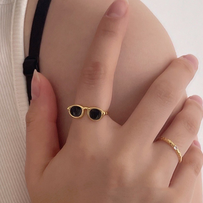 Schwarzer Emaille glasierte Gläser Ring