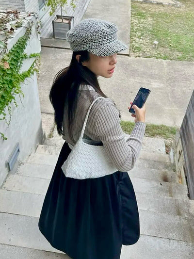 Tasche aus geflochtenem Lederstoff