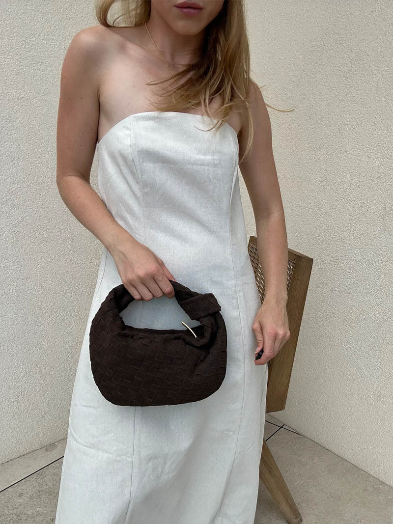 Geflochtene Mini-Bag aus weichem Material mit edler Struktur