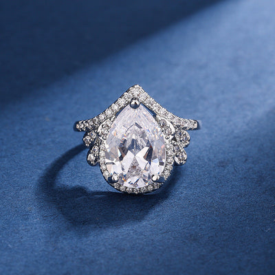 Aria Teardrop Weiß Set | Weißgold